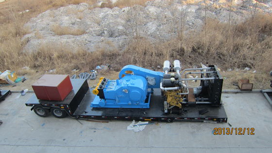 Máy bơm bùn khoan F500-F1600 1640KW 2200HP API 7K Máy bơm chạy bằng dầu diesel